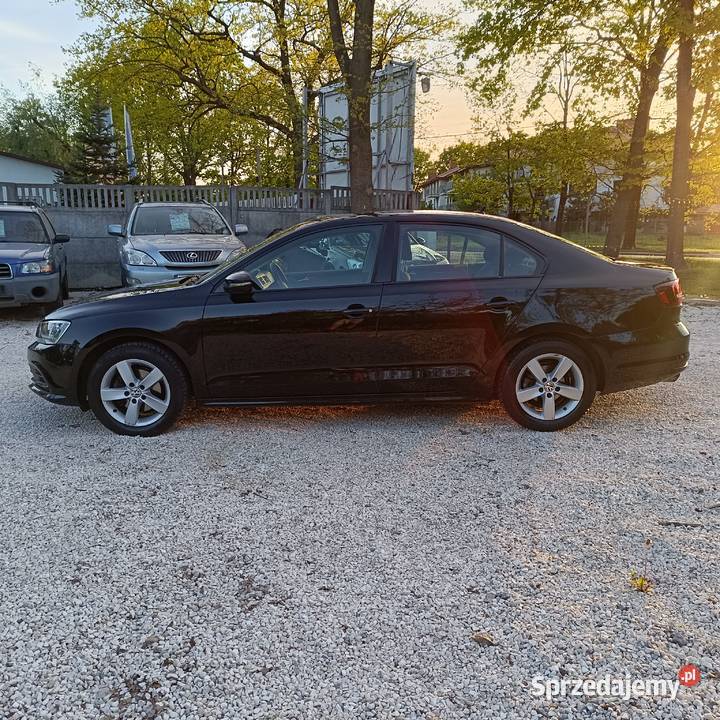 Volkswagen Jetta 2016 r 12 benzyna Salon I 1200cm3 Warszawa sprzedam