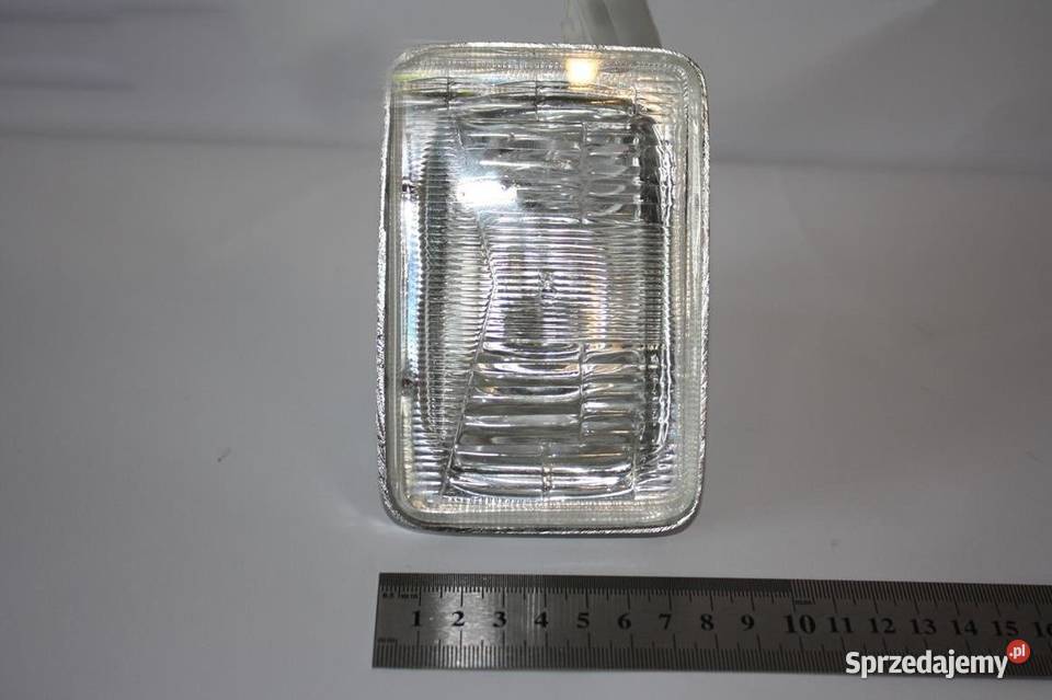 Lampa przednia Yanmar KE2KE3KE4 Tajęcina