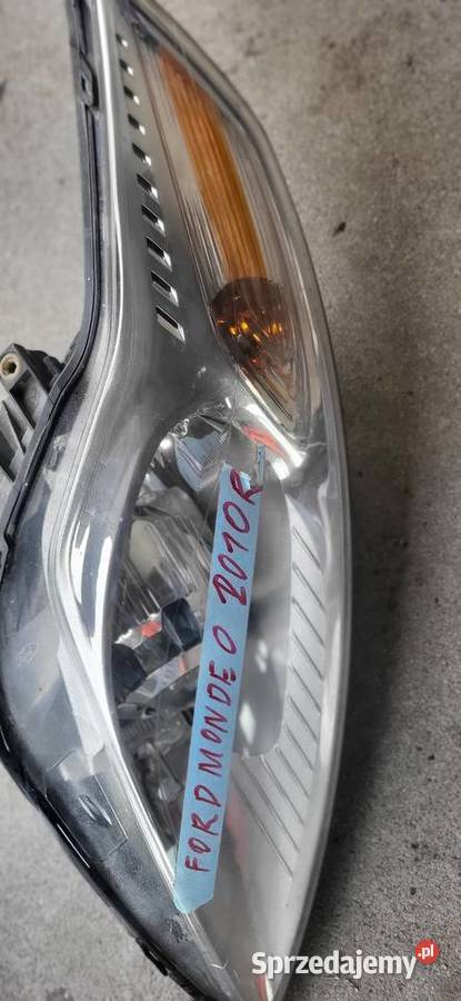 Lampy xenon ford Mondeo MK4 2010r sprzedam