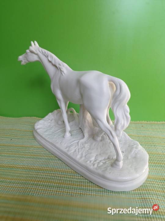 Figurka porcelanowa konia Figurki i rzeźby Włocławek