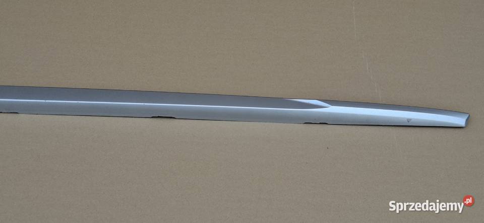 AUDI A3 8Y SLINE LISTWA NAKLADKA PROGU PRAWA Bieleń