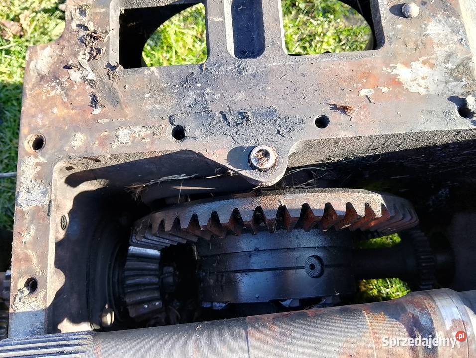 skrzynia biegów tylny most i części c360 małopolskie Trzyciąż