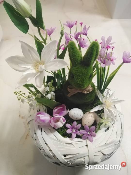 Stroik wiosenny Kompozycje kwiatowe