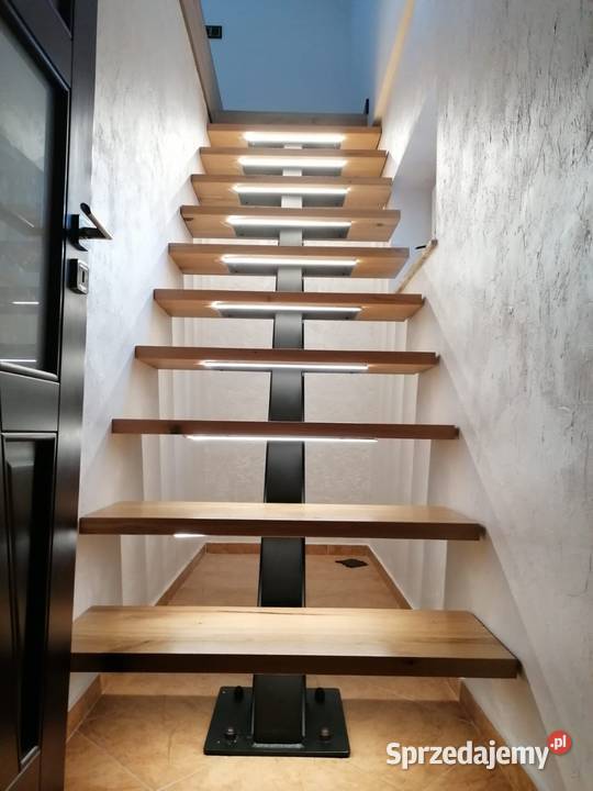 Schody na belce Centralnej Łódź