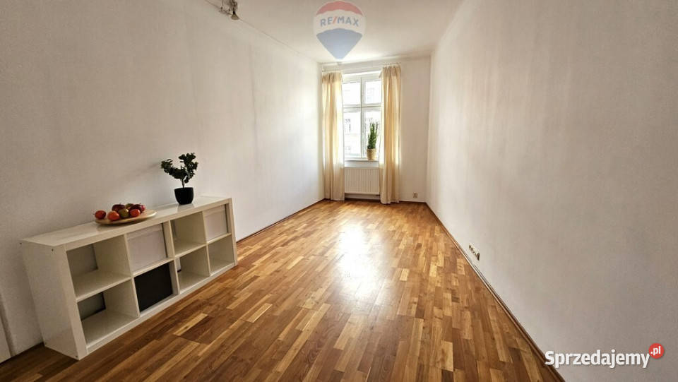 6 pokojowe mieszkanie na Głogowskiej kamienica