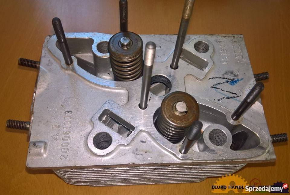Głowica cylindra silnika T 912 do Praga V3S sprzedam
