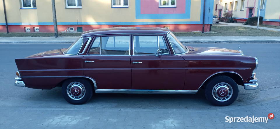 Mercedes Benz W110 200D oryginalny stan nieuszkodzony