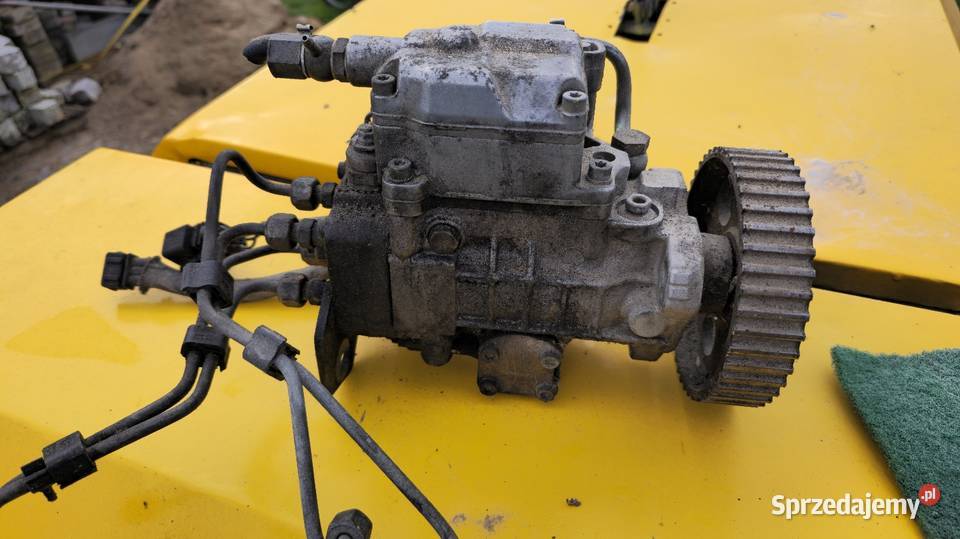 Pompa wtryskowa 19 tdi passat b5 audi a4 b5 Bartoszyce sprzedam