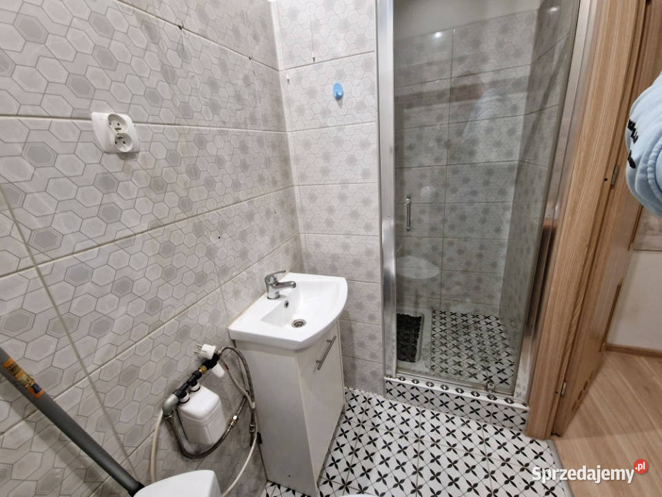 Najtańsza kawalerka w Boguszowie do zamieszkania Liczba pokoi 1 Boguszów-Gorce