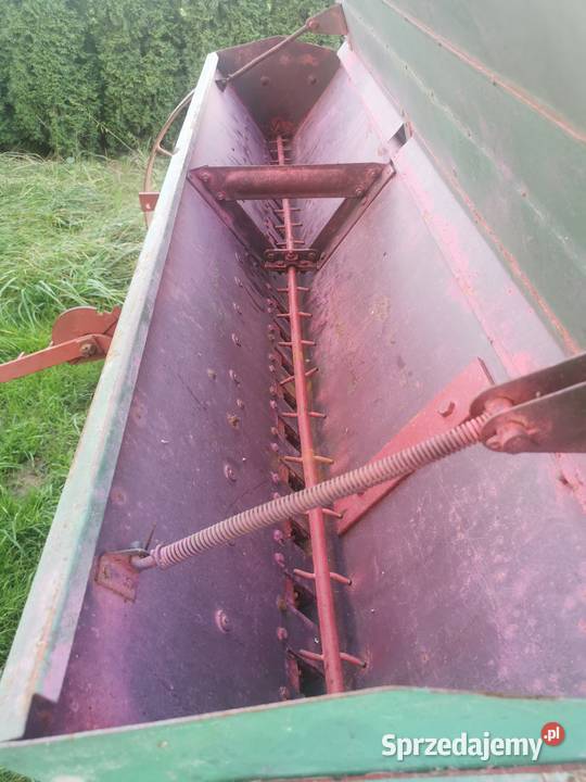 Siewnik zbożowy 19 lejkowy oryginalny nieuszkodzony