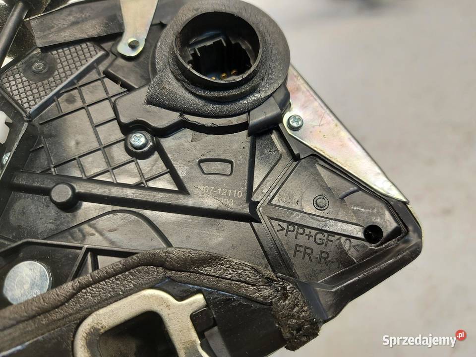 Honda HRV III eHEV 2022r ZAMEK DRZWI PRZÓD Zamki, wkładki i kluczyki dolnośląskie