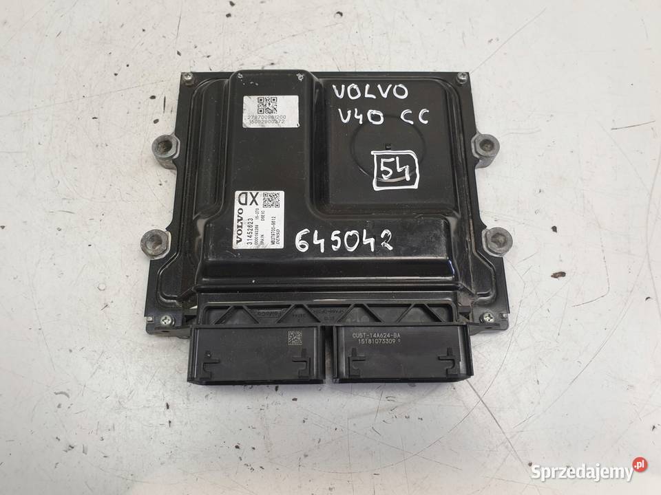 Volvo V40 II 20 D2 STEROWNIK SILNIKA komputer