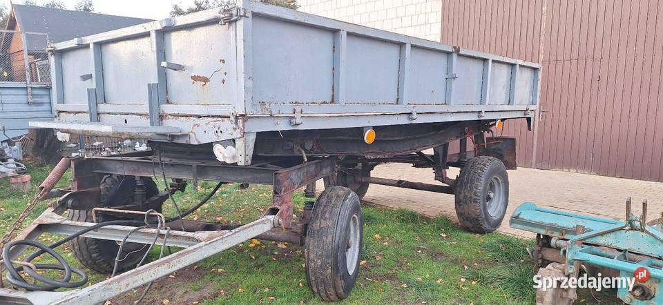 Przyczepa wywrotka d47 nieuszkodzony Przyczepy rolnicze Rozniszew sprzedam