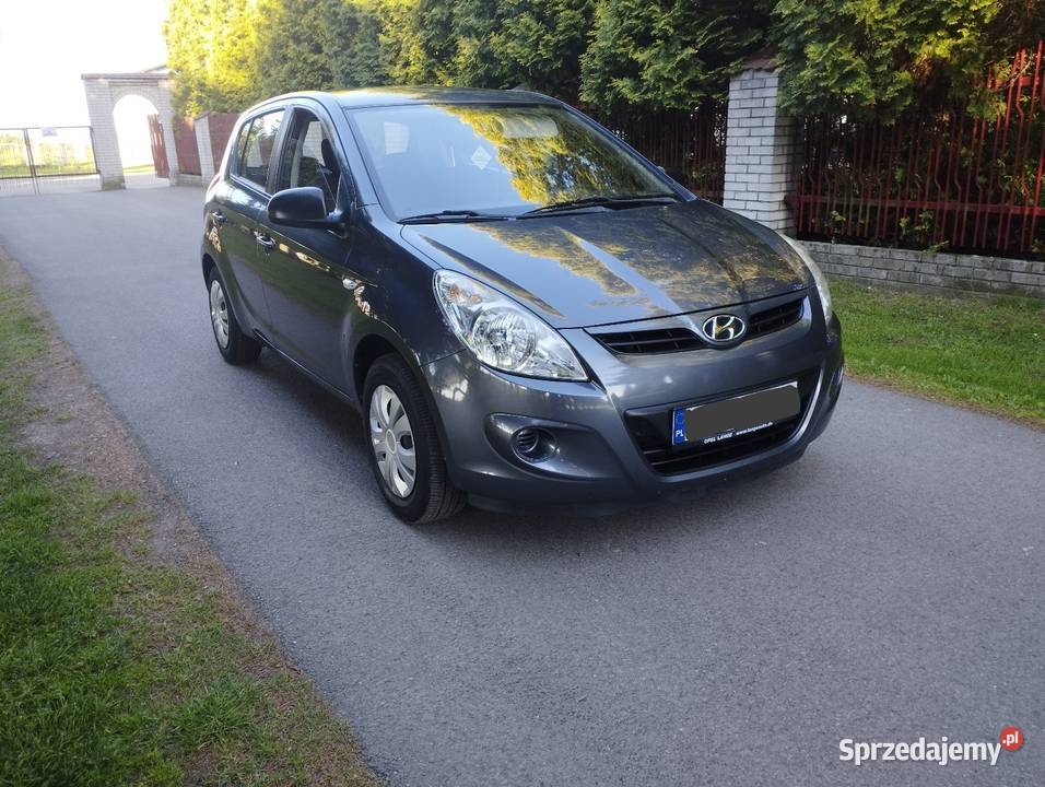 Hyundai i20 osoba prywatna nieuszkodzony Sławniów