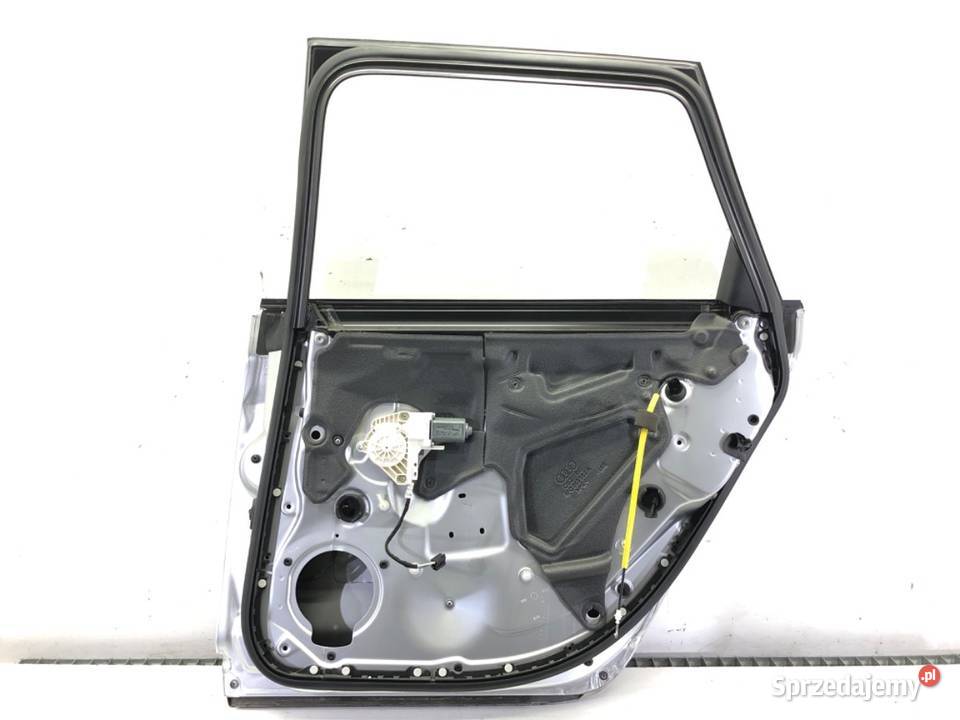 DRZWI PRAWY TYŁ AUDI A6 C6 Kombi 0411 sprzedam