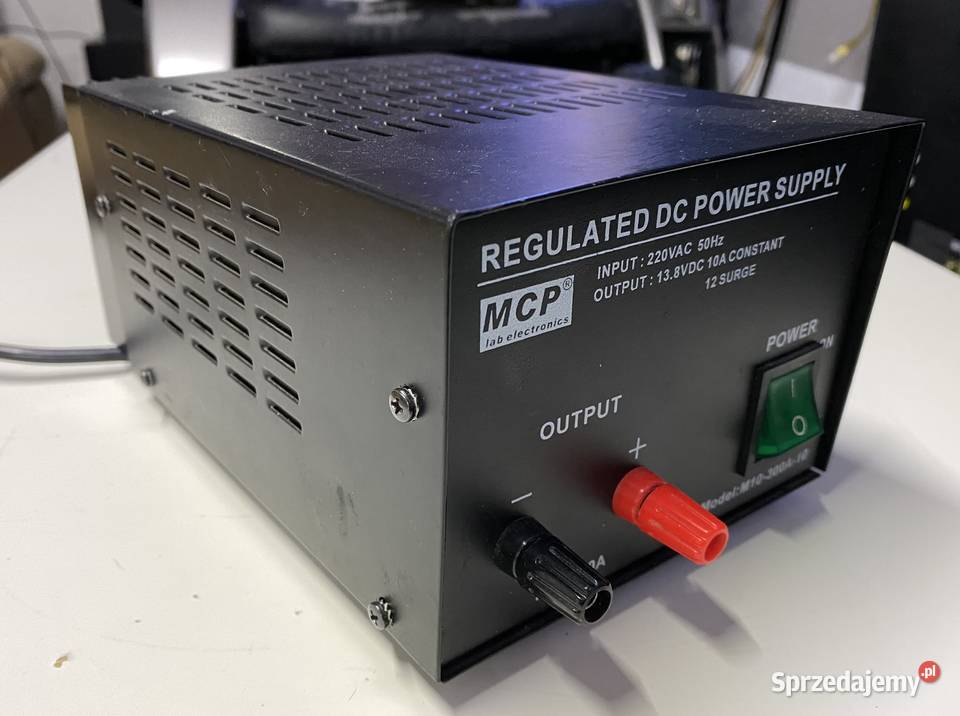 Zasiacz CB 138V 10A stan idealny