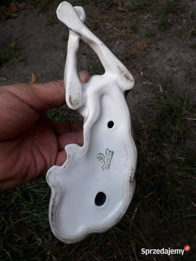 Na prezent figurka porcelanowa wilczur wilk mazowieckie Warszawa