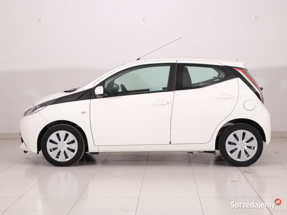 Toyota Aygo 10 VVTi 101268km Piaseczno