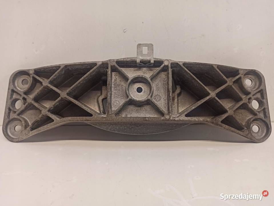 ŁAPA WSPORNIK SKRZYNI BIEGÓW BMW E60 6769634 osobowe