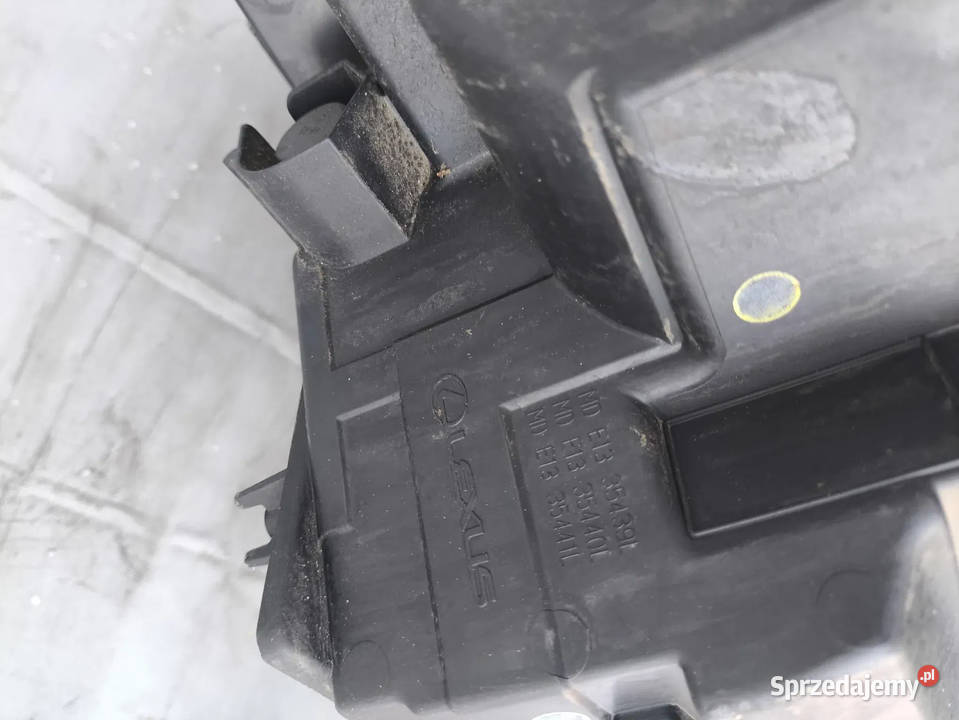 LEXUS RX IV LIFT 1922r LAMPA LEWA PRZEDNIA FULL Radom