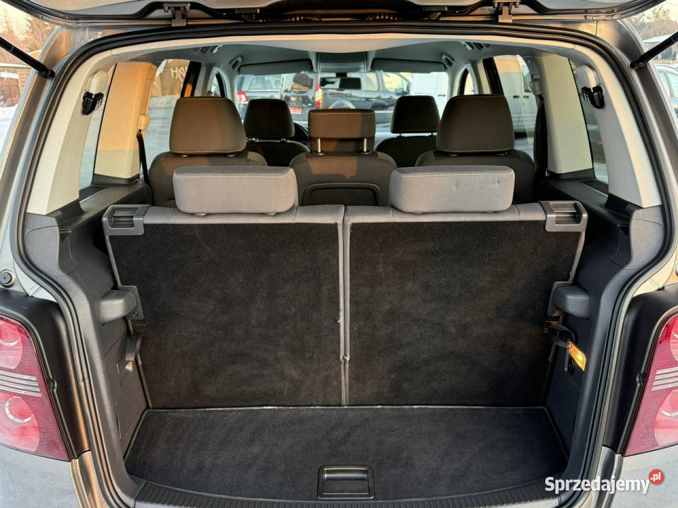 Volkswagen Touran UNITED7osobowy19 diesel Touran Dąbrowa