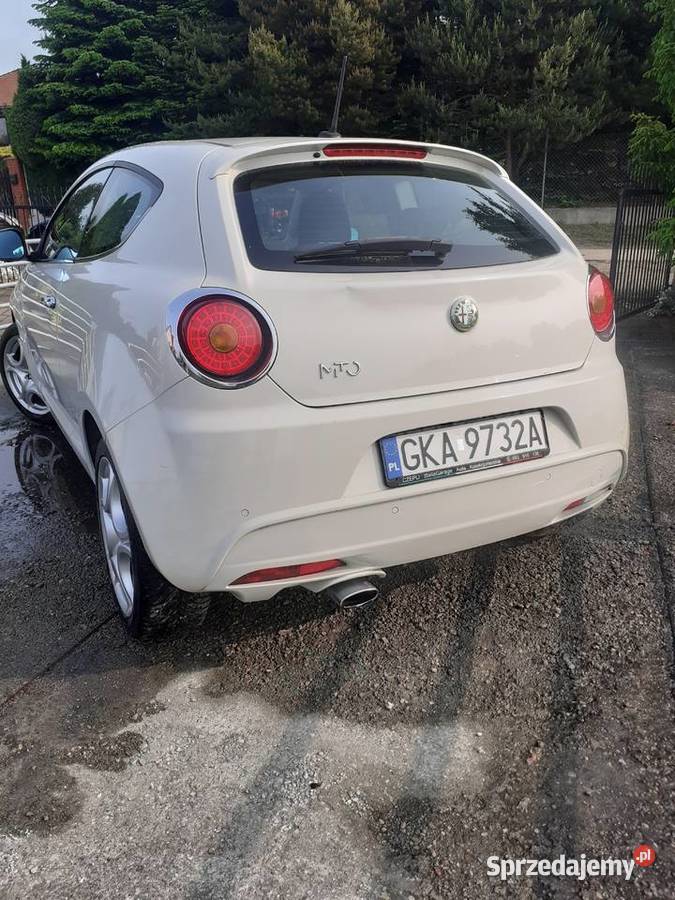 Alfa Romeo Mito 105 mały przebieg bezwypadkowa asystent parkowania Alfa Romeo