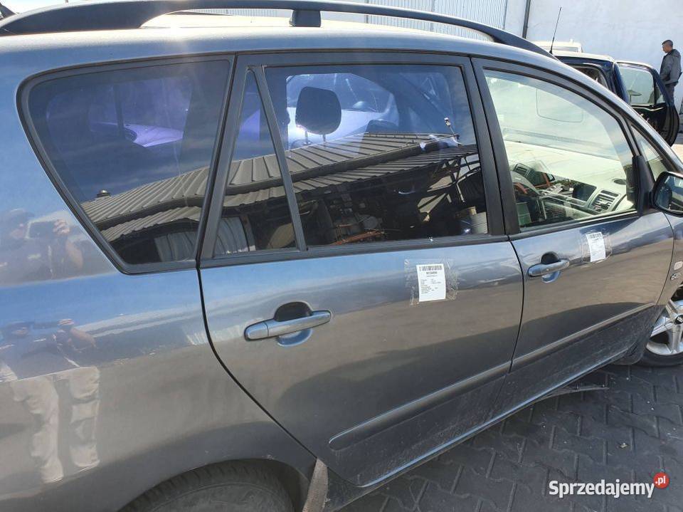 DRZWI PRAWE TYŁ TOYOTA COROLLA VERSO Lipno