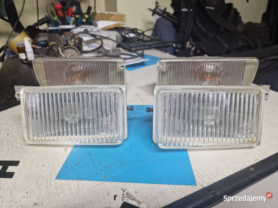 Halogeny z kierunkowskazami vw corrado st Skoczów