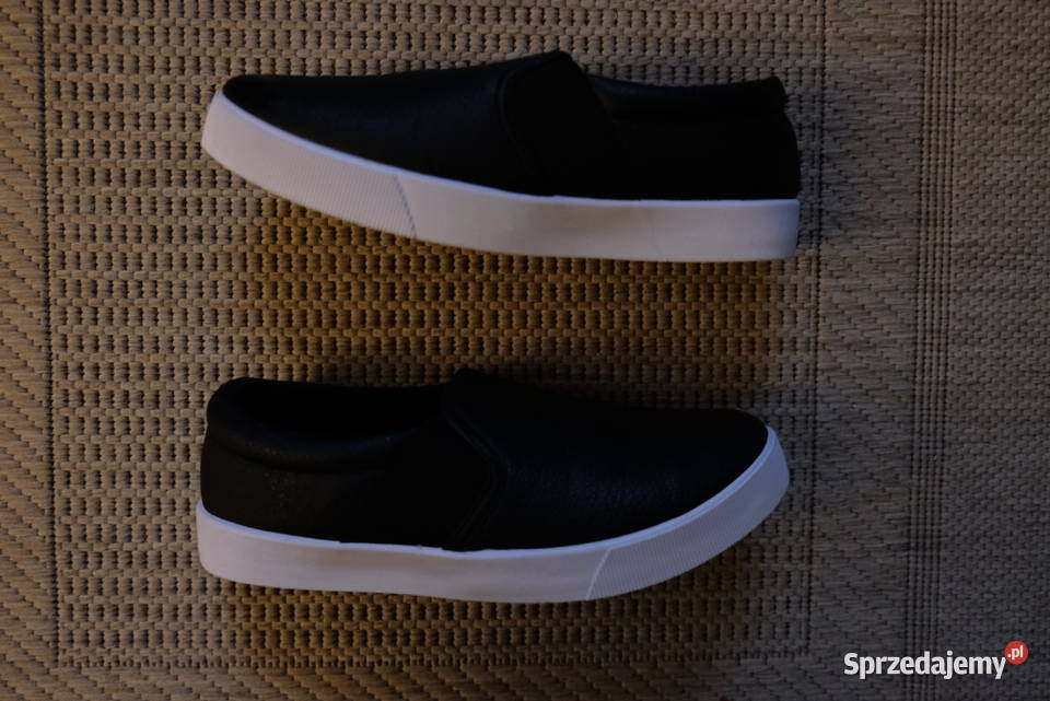 czarne trampki tenisówki buty slip on sportowe Toruń sprzedam