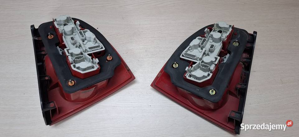 Lampy Tył Passat B5 FL Sandomierz