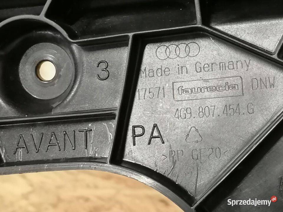 AUDI A6 C7 ŚLIZG ZDERZAK PRAWY TYŁ 4G9807454G Pleszew