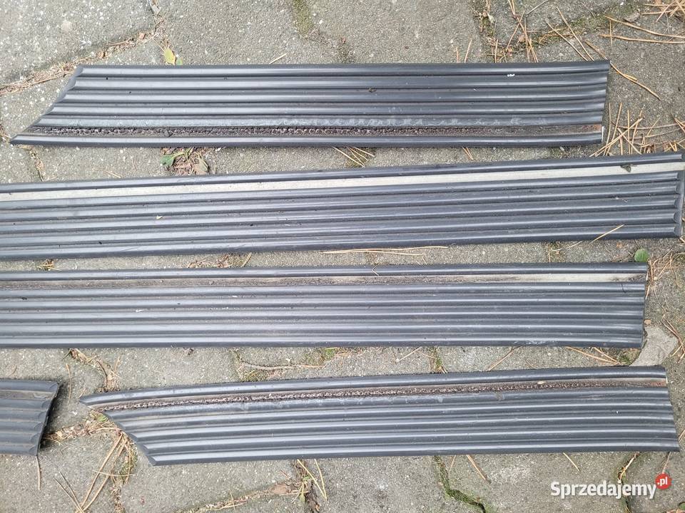 listwy odbojowe opel kadett E 3 drzwi Motoryzacja Jastrzębie-Zdrój