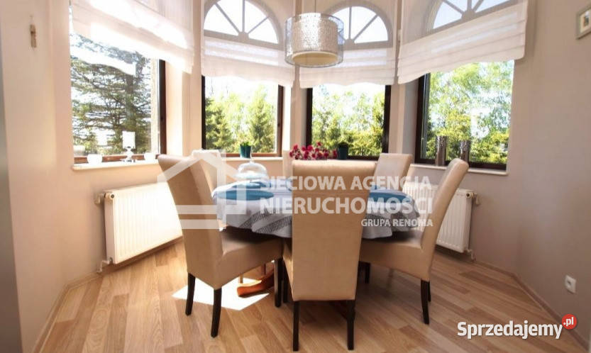 Dom wolnostojący 203m2 Małkowo asfalt