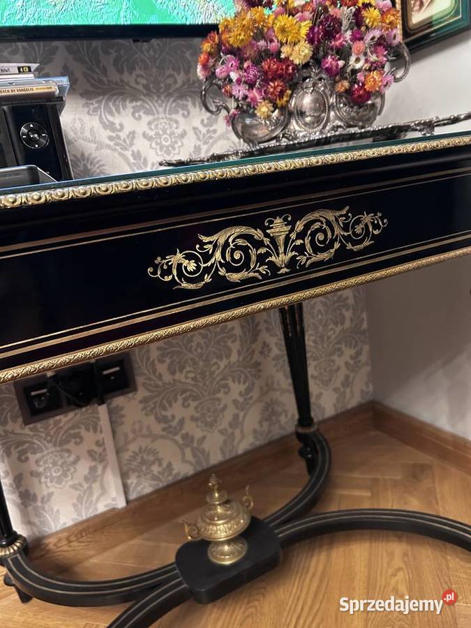 stół Napoleon profesjonalnej renowacji