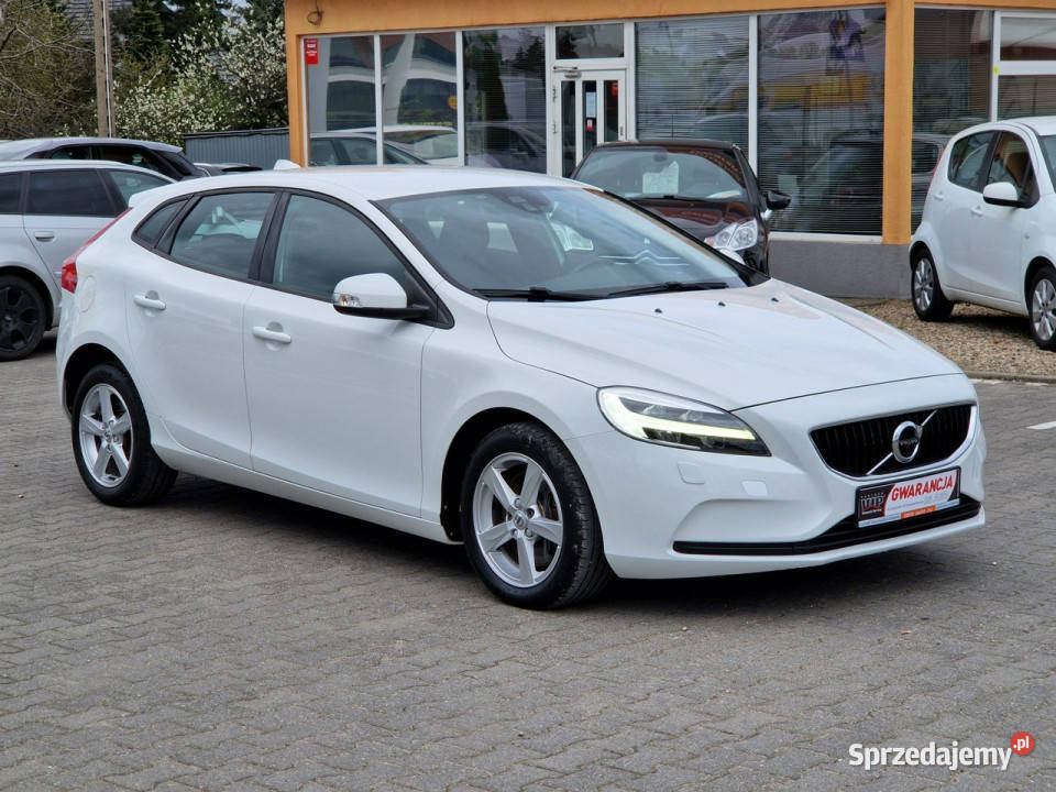 Volvo V40 FILMAutomatBusinessFULL LEDRoczna wielkopolskie Suchy Las