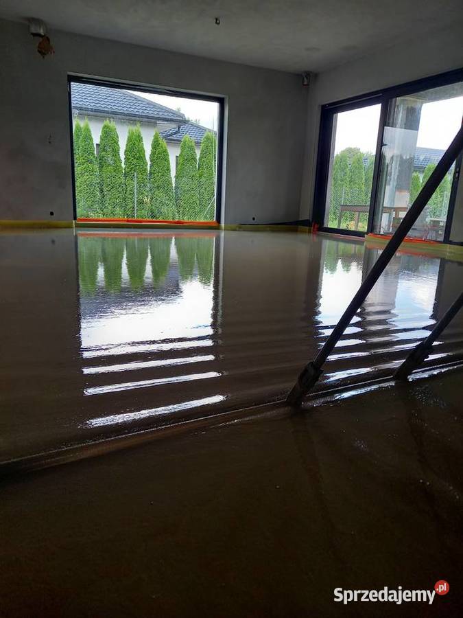 Wylewka ahydrytowa Knauf na instalacje Pabianice
