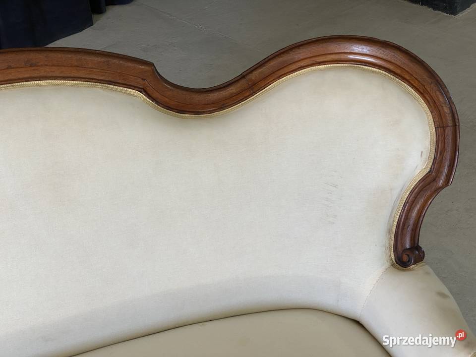 Elegancka sofa ludwikowska rzeźbiona rama Meble Budno