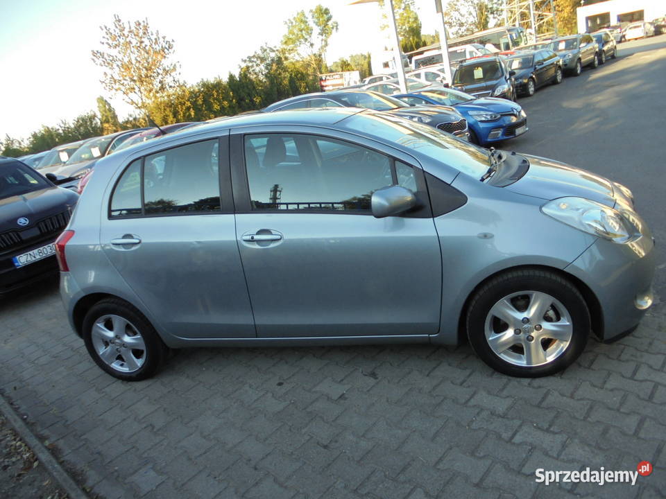 Toyota Yaris 13 VVTi Travel Bydgoszcz sprzedam