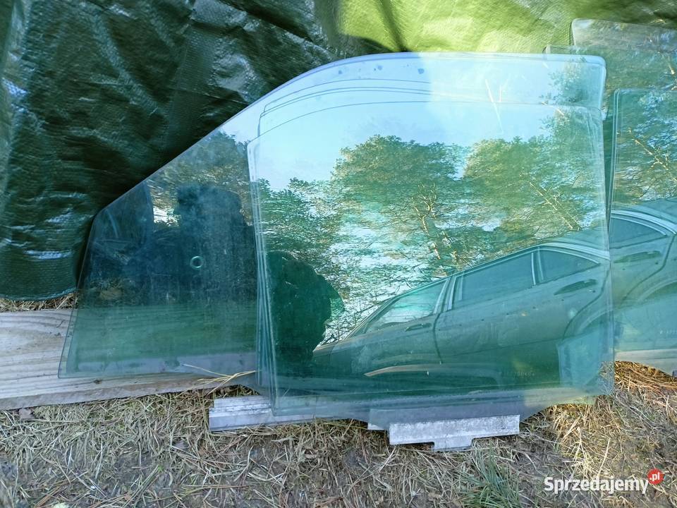 Mercedes W202 sedan kombi szyby boczne tylne Skarżysko-Kamienna