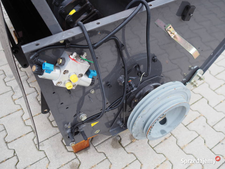 Claas Lexion siekacz słomy SPECIAL CUT kombajn Stęszew