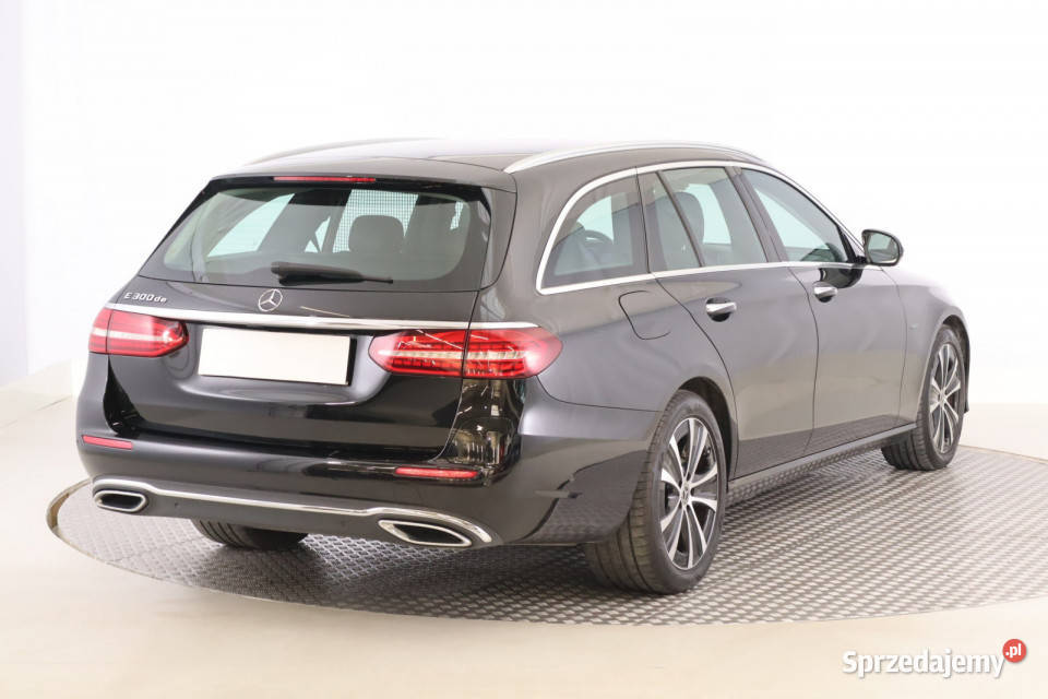 Mercedes E E 300 de Kombi Zabrze