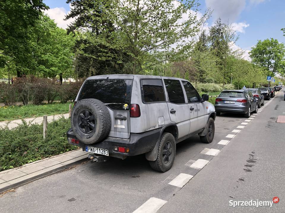Ford Maverick 24 LPG 1993 Nissan Terrano 2 manualna Poznań