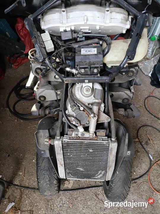 MP3 125 Piaggio przód skuter na części liberty mazowieckie Halinów
