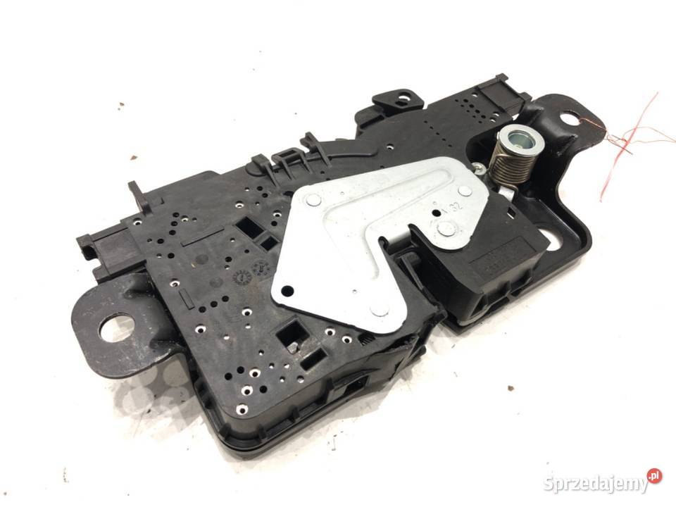 ZAMEK KLAPY TYŁ BMW G30 SedanLimuzyna 16367210 osobowe podkarpackie