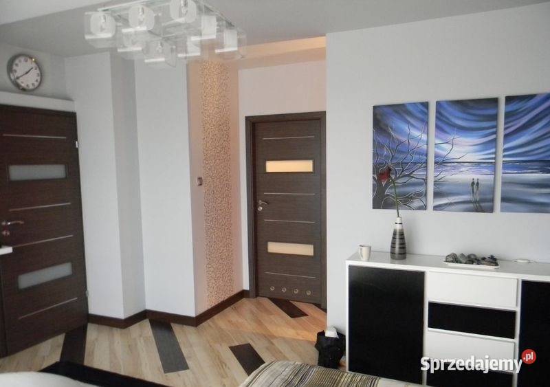 3pok 63met Traugutta BALKONTARASGARAŻ Wrocław 63m2