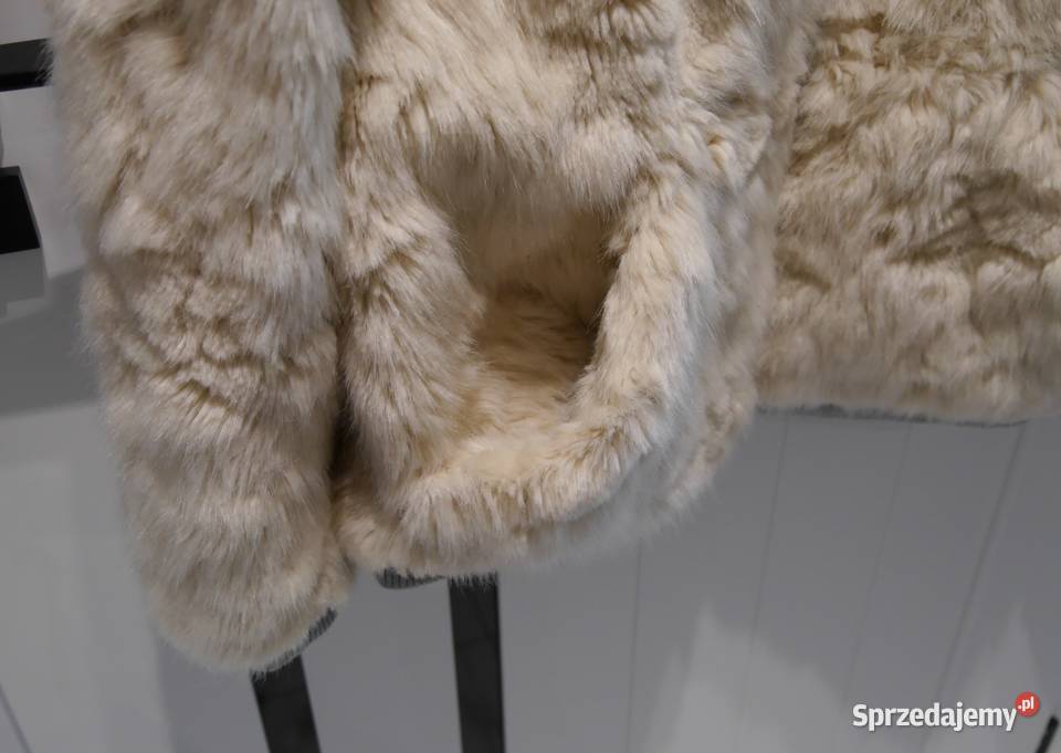 Zara piękna futerkowa kurtka 36 S Kaptur Wrocław