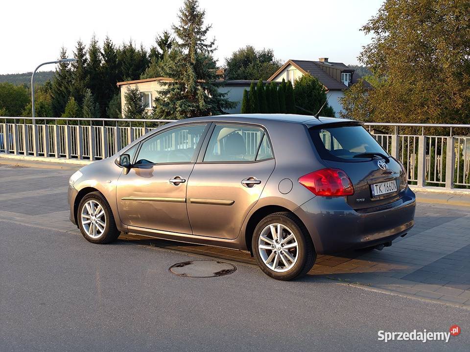 Toyota Auris E15 20 D4D 2009 Kielce