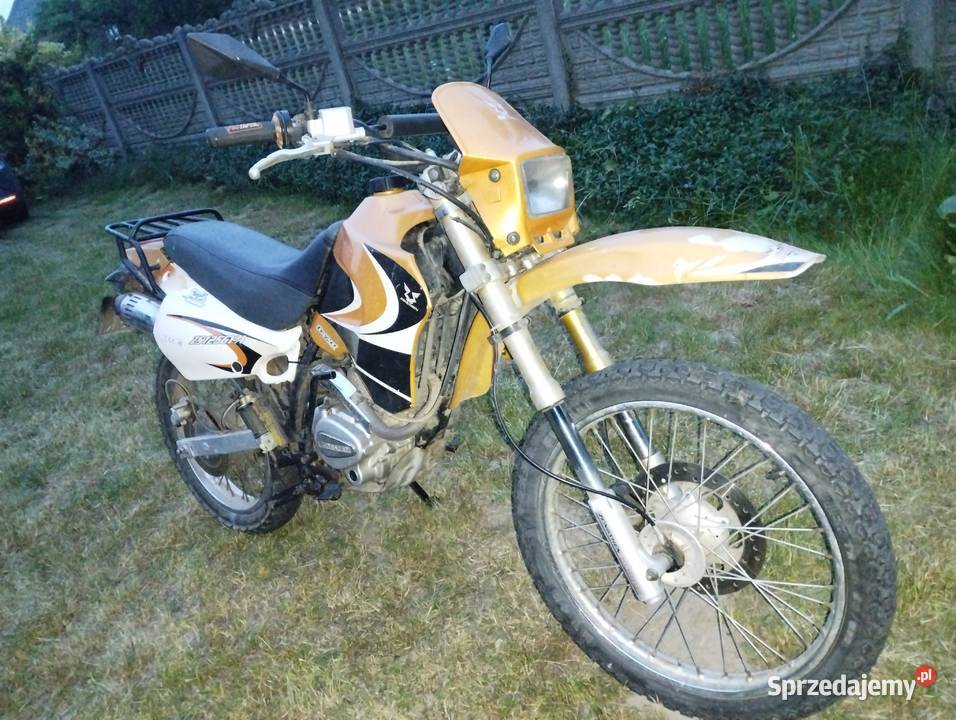 Cross 125 opłacony zamienię na wsk125 12000km Radomsko