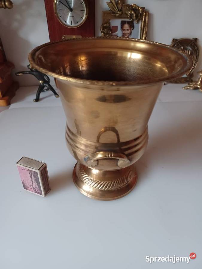 Piękna mosiężna donica Poznań