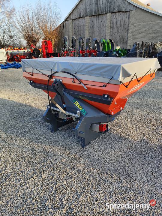 NOWOŚĆ 2025 Dwutarczowy rozsiewacz do nawozu warmińsko-mazurskie Ukta